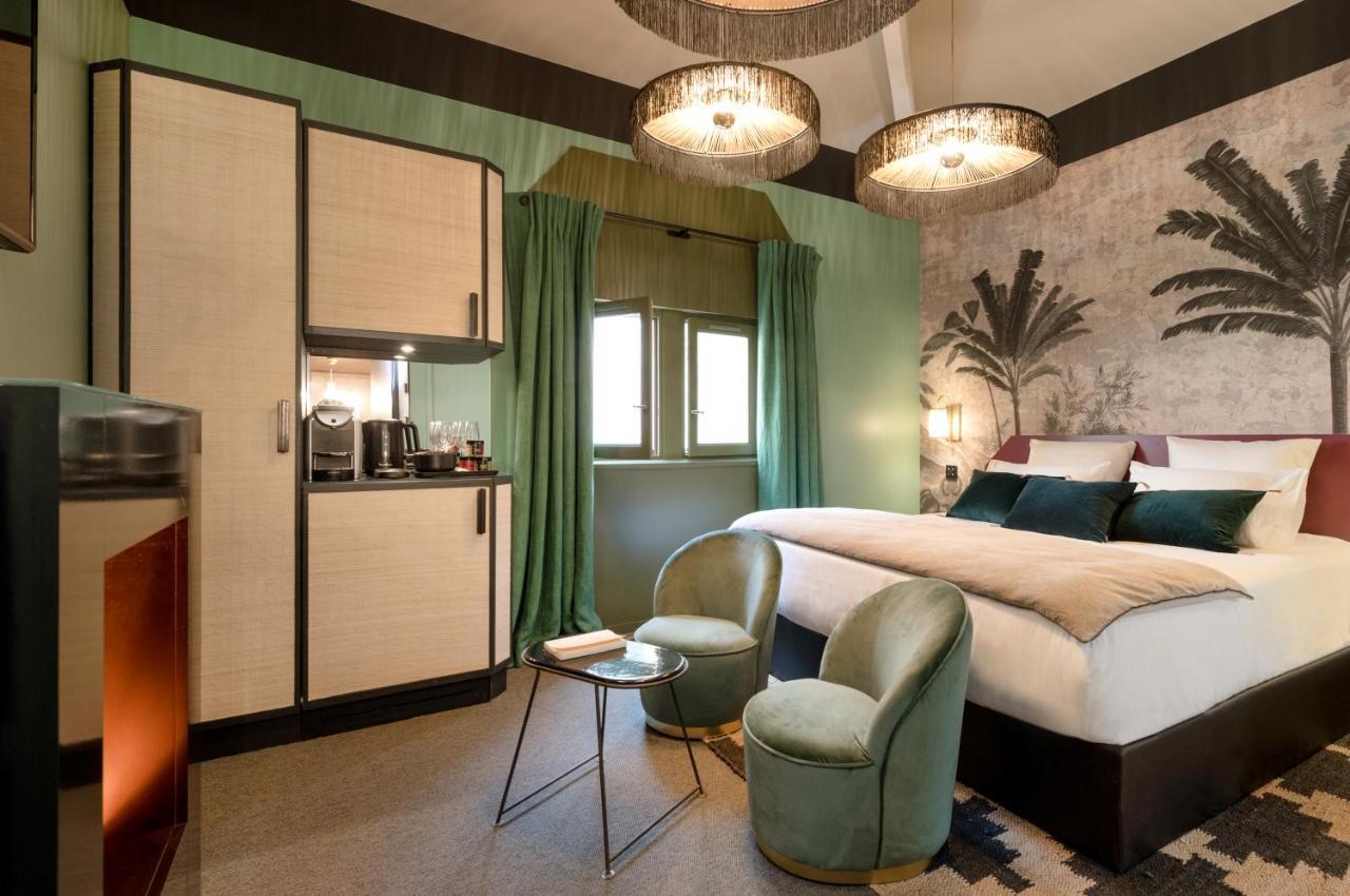 Mihotel Tour Rose Lyon Exteriör bild